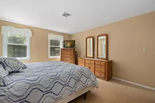 48 Livingston Dr, Plymouth, MA 02360 - Photo 18