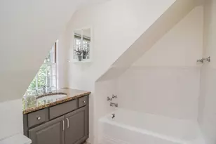 24 Bellevue Rd, Stoneham, MA 02180 - Photo 26
