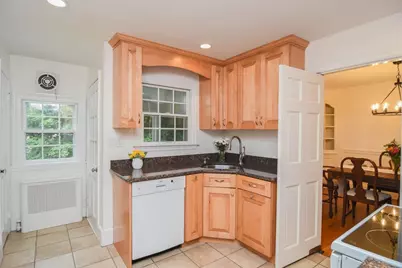 24 Bellevue Road, Stoneham, MA 02180 - Photo 10