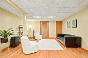 61 Beverly Hill Dr, Shrewsbury, MA 01545 - Photo 36