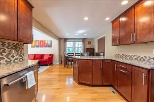 37 Lantern Ln, Sharon, MA 02067 - Photo 8