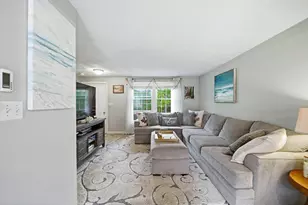 6 George St, Plainville, MA 02762 - Photo 2
