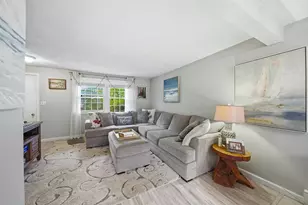 6 George St, Plainville, MA 02762 - Photo 4