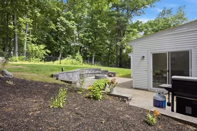 10 Kosmas St, Marlborough, MA 01752 - Photo 26