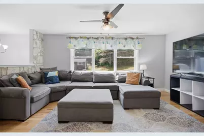 10 Kosmas St, Marlborough, MA 01752 - Photo 6