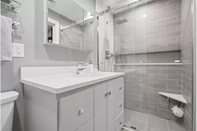 34 Clark St #5, Boston, MA 02109 - Photo 18