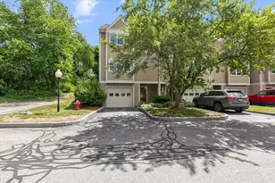 58 Hunters Run Pl, Haverhill, MA 01832 - Photo 2