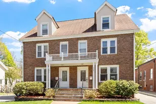 129 Washington St, Winchester, MA 01890 - Photo 2
