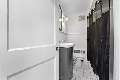 28 N Mountain Ave, Melrose, MA 02176 - Photo 24