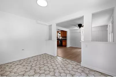 28 N Mountain Ave, Melrose, MA 02176 - Photo 14