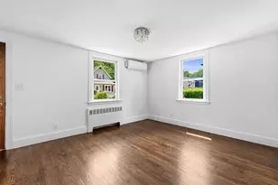 28 N Mountain Ave, Melrose, MA 02176 - Photo 6