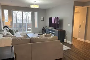 408 E 8th St, Boston, MA 02127 - Photo 2