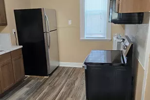 239 Pleasant St, Stoughton, MA 02072 - Photo 20