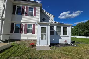 239 Pleasant St, Stoughton, MA 02072 - Photo 4
