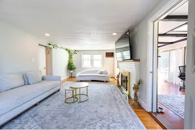 37 Maple Ave, Woburn, MA 01801 - Photo 20