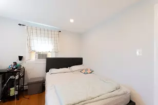 37 Maple Ave, Woburn, MA 01801 - Photo 6