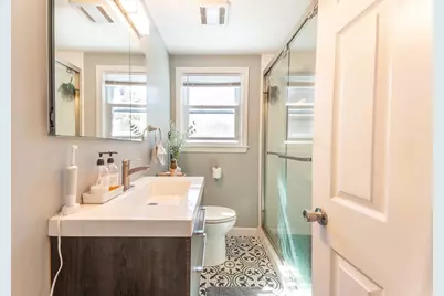 37 Maple Ave, Woburn, MA 01801 - Photo 24