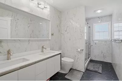 112 Pineland Avenue, Worcester, MA 01604 - Photo 16
