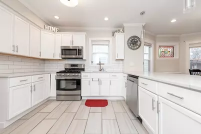 30 Larchmont St #1, Boston, MA 02124 - Photo 4