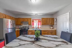 247 Ashley Blvd, New Bedford, MA 02746 - Photo 14