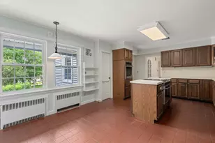 6 Newton Pl, Sturbridge, MA 01566 - Photo 12
