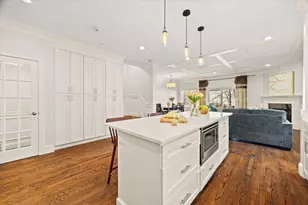 16-26 Dalby St, Newton, MA 02458 - Photo 10