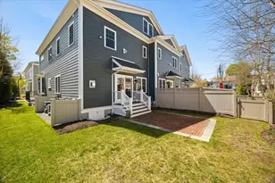 16-26 Dalby St, Newton, MA 02458 - Photo 36