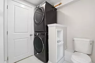 47 Newtonville Ave, Newton, MA 02458 - Photo 10