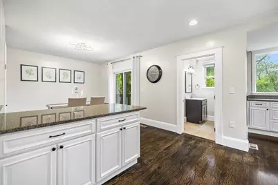 98 Rock Glen Rd, Medford, MA 02155 - Photo 10