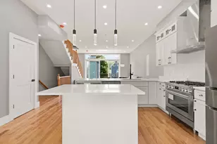 53 Packards Ln, Quincy, MA 02169 - Photo 10