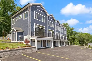 53 Packards Ln, Quincy, MA 02169 - Photo 2