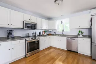 22B Bancroft St, Worcester, MA 01610 - Photo 8
