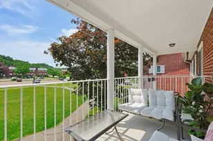 3 Bayberry Dr, Sharon, MA 02067 - Photo 2