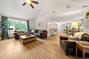 22 Edgewater Dr, Plymouth, MA 02360 - Photo 6