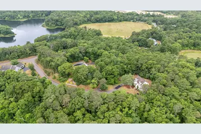 22 Edgewater Dr, Plymouth, MA 02360 - Photo 20
