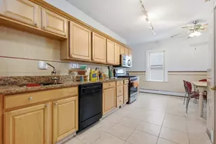 82 Electric Ave, Somerville, MA 02144 - Photo 20