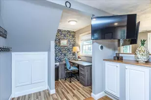 96 Ash St, Danvers, MA 01923 - Photo 8