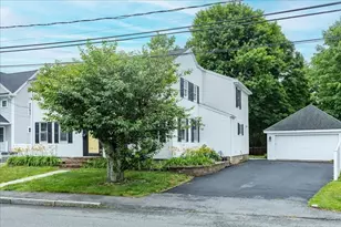 96 Ash St, Danvers, MA 01923 - Photo 2