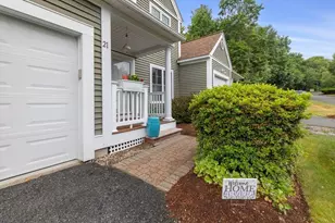 21 Concord Ln, Uxbridge, MA 01569 - Photo 4