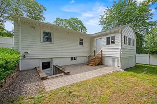 9 Charity Ln, Dedham, MA 02026 - Photo 2