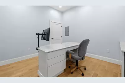 129 N Washington St #1, Boston, MA 02114 - Photo 10