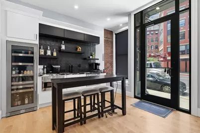 129 N Washington St #1, Boston, MA 02114 - Photo 4