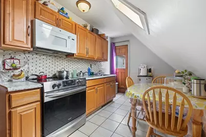 196-196A Hamilton St, Boston, MA 02122 - Photo 32
