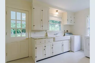 303 Mill Street #303, Belmont, MA 02478 - Photo 12
