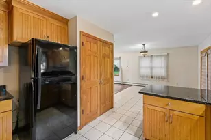 43 Sherman Ave, Haverhill, MA 01832 - Photo 12