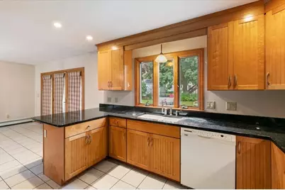 43 Sherman Ave, Haverhill, MA 01832 - Photo 10