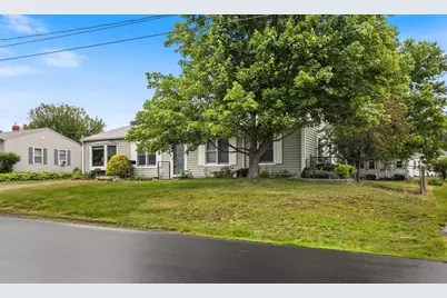 43 Sherman Ave, Haverhill, MA 01832 - Photo 2