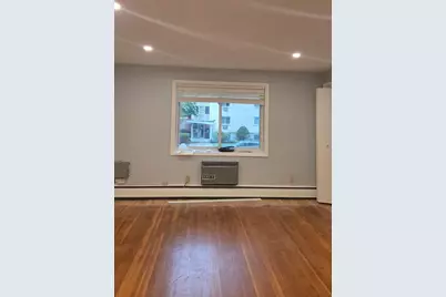 42 Lionel Ave #C, Waltham, MA 02452 - Photo 4