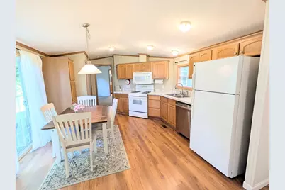 36 Presidential Circle, Warren, MA 01083 - Photo 8