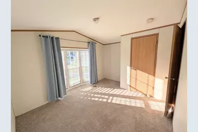 36 Presidential Circle, Warren, MA 01083 - Photo 18